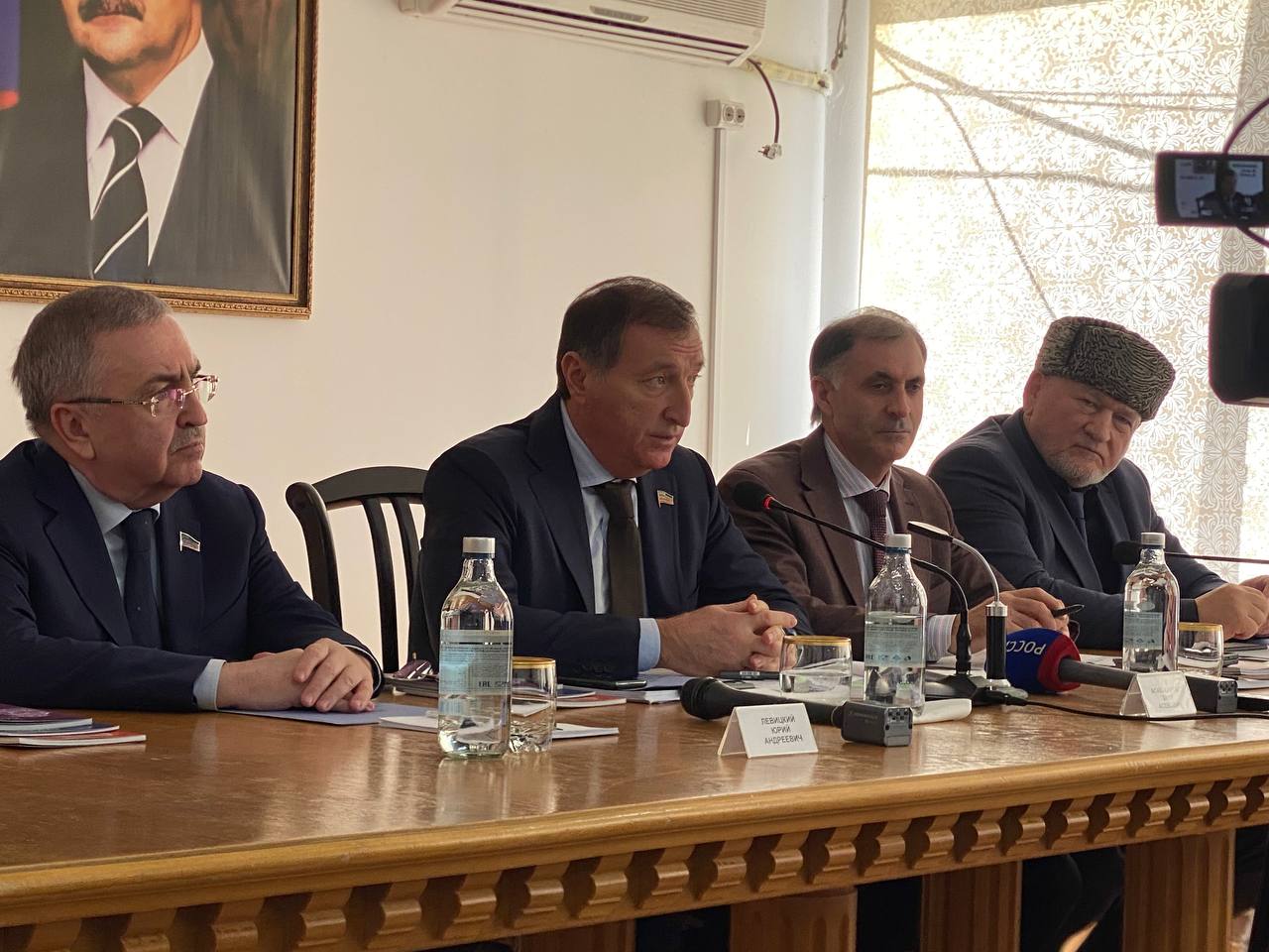 Выездное заседание Президиума Народного собрания Дагестана прошло в Унцукульском районе